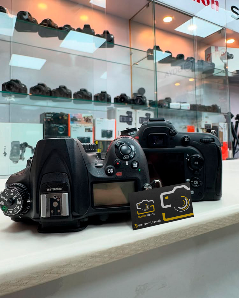 CAMERA NIKON D7200 SEMI NOVA