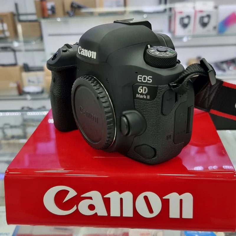 CAMERA CANON 6D MARK II SEMI NOVA