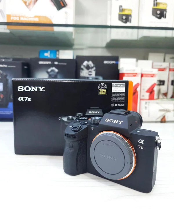 SONY A7 III