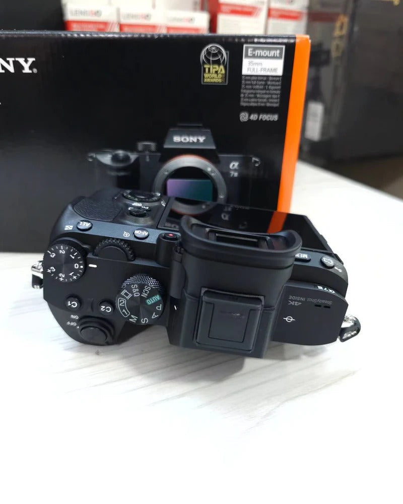 SONY A7 III